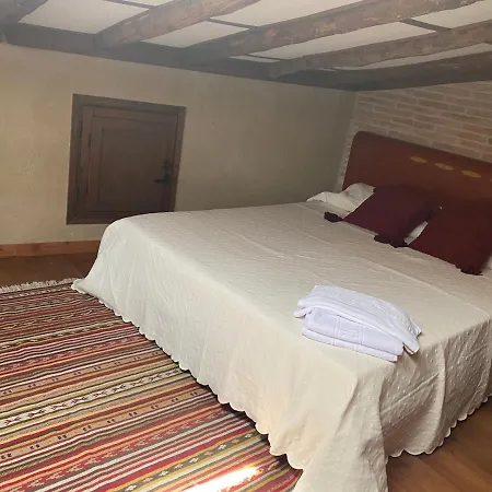 Casa Zapatero En Somontano Сasa de vacaciones Salas Bajas